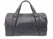 Load image into Gallery viewer, CHANEL シャネル ボストンバック 10 番台 ハンドバック ラムレザー ブラック ココマーク レディース 美品 38787