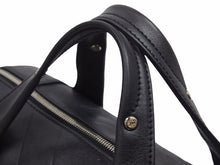 Load image into Gallery viewer, CHANEL シャネル ボストンバック 10 番台 ハンドバック ラムレザー ブラック ココマーク レディース 美品 38787