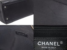Load image into Gallery viewer, CHANEL シャネル ボストンバック 10 番台 ハンドバック ラムレザー ブラック ココマーク レディース 美品 38787