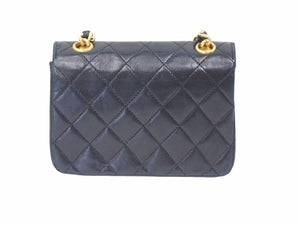 CHANEL シャネル シングル ハーフフラップ ショルダーバッグ ラムスキン 0番代 マトラッセ ゴールド金具 ブラック 中古 38866