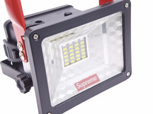 Supreme シュプリーム CORDLESS FLOOD LIGHT 投光器 LED ポータブルライト ランタン アウトドア レッド替 39001 