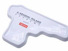 Load image into Gallery viewer, Supreme シュプリーム 16SS Ceramic Mendini Gun セラミック メンディーニ トレイ 小物置き ピストル 21SS 美品 39026