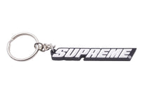 Load image into Gallery viewer, Supreme シュプリーム キーチェーン キーチャーム 18SS Supreme Bevel Logo Keychain black ロゴ ブルー 未使用 N39047