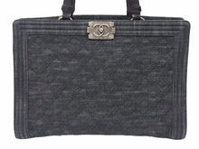 Load image into Gallery viewer, CHANEL シャネル ボーイシャネル デニム トートバッグ ハンドバッグ ヴィンテージ レディース 美品 39131 正規品
