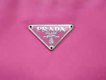 画像をギャラリービューアに読み込む, PRADA プラダ ハンドバッグ ポーチ ピンク ナイロン シルバー金具 レディース 美品 中古 39317