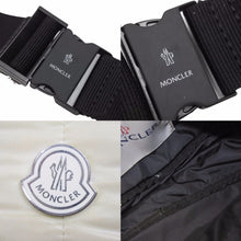 Load image into Gallery viewer, MONCLER モンクレール ウエストバッグ marsupio gift トリコロール ナイロン ダウン ユニセックス 中古 N39380