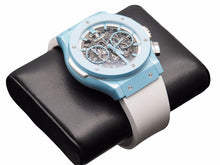 Load image into Gallery viewer, 未使用 HUBLOT ウブロ クラシックフュージョン アエロフュージョン 525.EX.0129.RW.TMY21 世界限定77本 自動巻き 中古 39472