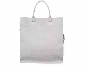 LOUIS VUITTON ルイヴィトン トートバッグ サックプラ トリヨンモノグラム レザー ホワイト ユニセックス 中古 N39474