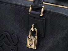 Load image into Gallery viewer, 極美品 ロエベ LOEWE アマソナ28 レザー ブラック 黒 ゴールド金具 レザー ハンドバッグ 中古 39604