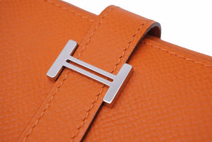 HERMES エルメス ベアン レクトベルソ 二つ折り財布 オレンジ レディース 女性 レザー エプソン 美品 中古 39944