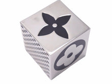 Load image into Gallery viewer, LOUIS VUITTON ルイヴィトン DICE SS シルバー 雑貨 ユニセックス キューブゲーム サイコロ ユニセックス 美品 39980
