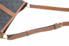 Load image into Gallery viewer, CELINE セリーヌ スモール バケット バッグ トリオンフ キャンバス 22SS 191442CAS.04LU ショルダーバッグ 中古 39992