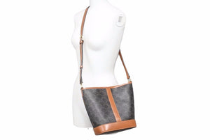 CELINE セリーヌ スモール バケット バッグ トリオンフ キャンバス 22SS 191442CAS.04LU ショルダーバッグ 中古 39992
