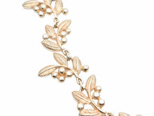Load image into Gallery viewer, Christian Dior クリスチャンディオール ネックレス リーフ CDロゴ 65.7g ゴールド ユニセックス 中古 40074
