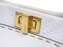 Load image into Gallery viewer, FENDI フェンディ ピーカブー アイコニックスモール _セレリア バッグ バイカラー 白×ネイビー 8BN244 E1C 極美品 中古 40095