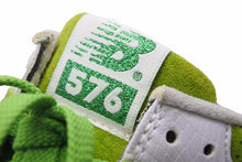 Load image into Gallery viewer, NEW BALANCE ニューバランス 576 スニーカー グリーン スエード メンズ サイズ29cm 中古 N40233
