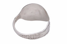 Load image into Gallery viewer, 創業初期 激レア TIFFANY&amp;Co. ティファニー ヴィンテージ 特大スプーンバングル シルバー925 97.0g ユニセックス 中古 N40259