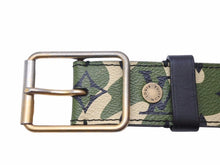 Load image into Gallery viewer, LOUIS VUITTON ルイヴィトン サンチュール モノグラモフラージュ ベルト カモフラ 90サイズ 村上隆 M9646U 美品 中古 40426