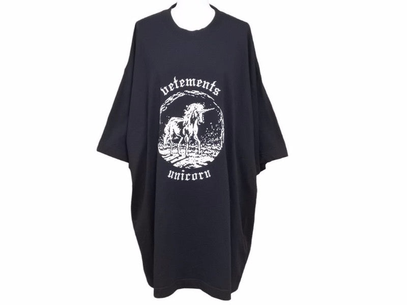 新品 《VETEMENTS》　ヴェトモン　ユニコーン　Tシャツ　黒　S