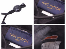 画像をギャラリービューアに読み込む, 未使用 ルイヴィトン 黒色 LOUIS VUITTON ルイヴィトン M77147 モノグラム メッシュ マスク カバー キーホルダーフック付き 40733 正規品