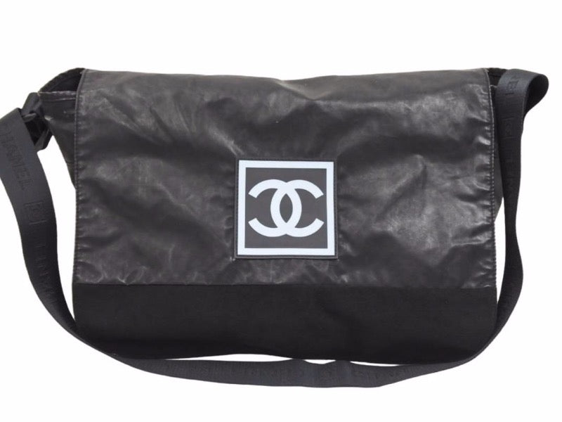 CHANEL シャネル ショルダーバッグ ココマーク スポーツライン A23810 ８番代 ブラック ライトグレー 中古 40743