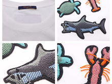 画像をギャラリービューアに読み込む, Louis Vuitton ルイヴィトン ビーズアニマルアンドモノグラムTシャツ ホワイト HLY03W コットン 新品同様 40781
