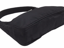 Load image into Gallery viewer, PRADA プラダ ホーボー MV515 ハンドバッグ ナイロン トライアングルロゴ ブラック 美品 中古 40873 正規品