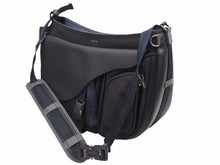 Load image into Gallery viewer, DIOR×SACAI ディオール サカイ ショルダー バック 2022SS ソフトバッグ テクニカルファブリック 1ADHO029USH_H15E 美品 40935