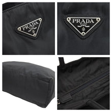Load image into Gallery viewer, PRADA プラダ ハンドバック バック ナイロン ブラック 黒 三角ロゴ プレート ヴィンテージ 中古 40997