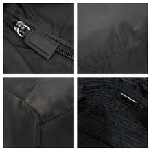 Load image into Gallery viewer, PRADA プラダ ハンドバック バック ナイロン ブラック 黒 三角ロゴ プレート ヴィンテージ 中古 40997