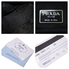 Load image into Gallery viewer, PRADA プラダ ハンドバック バック ナイロン ブラック 黒 三角ロゴ プレート ヴィンテージ 中古 40997