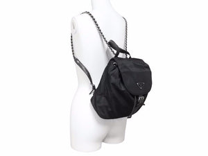 PRADA プラダ リュック チェーン バッグ バッグパック ナイロン 三角ロゴプレート ブラック レザー 中古 41011