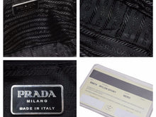Load image into Gallery viewer, PRADA SPORT プラダ スポーツ ミニナイロンショルダーバッグ ポシェット 斜めがけ B8674 ブラック 美品 41022
