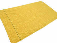 Load image into Gallery viewer, 美品 VERSACE ヴェルサーチ BAROQUE バロック バスタオル ZTO101601-ZCOSP052 ブランケット イエロー 41139