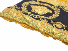 Load image into Gallery viewer, 美品 VERSACE ヴェルサーチ BAROQUE バロック バスタオル ZTO101601-ZCOSP052 ブランケット イエロー 41139