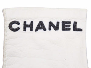CHANEL シャネル 手袋 グローブ アームカバー COCO ロゴ刺繍 レザー ホワイト ブラック サイズ7 中古 41218