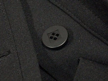 Load image into Gallery viewer, ISSEY MIYAKE イッセイミヤケ パンツ ボトムス 2022ss IL55FF112 ポリエステル ブラック サイズ3 美品 中古 41299