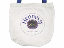 画像をギャラリービューアに読み込む, KAWS Hennessy トートバッグ コラボバッグ 非売品 ヘネシー VS 1765 MAISON FONDEE ホワイト ブルー 中古 41309