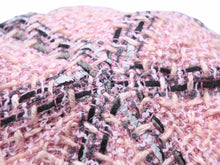 Load image into Gallery viewer, 極美品 CHANEL シャネル ニットキャップ ピンク ツイード ココマーク 帽子 ロゴ サイズ57 中古 41314