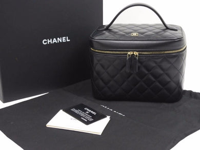 未使用 CHANEL シャネル 29番台 マトラッセ バニティ 化粧ポーチ ブラック 女性 ハンドバッグ ラムスキン 中古 41488