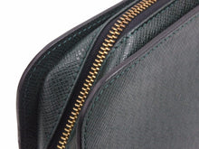 画像をギャラリービューアに読み込む, Louis Vuitton ルイヴィトン バイカル タイガ M30184 クラッチバッグ ハンドバッグ グリーン 緑 メンズ 中古 良品 41571