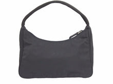 Load image into Gallery viewer, PRADA プラダ MV515 ホーボー ハンドバッグ ミニバッグ 三角ロゴ金具 プレート ナイロン ブラック レディース 美品 中古 41677