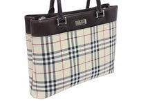 Load image into Gallery viewer, Burberry バーバリー ハンドバッグ ノバチェック柄 キャンバス レザー ベージュ ダークブラウン 美品 中古 41917