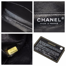 画像をギャラリービューアに読み込む, CHANEL シャネル マトラッセ チェーン ショルダーバッグ 12番台 ブラック ホワイト ココマーク 斜め掛け 中古 42094
