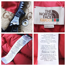 画像をギャラリービューアに読み込む, 希少 GUCCI グッチ THE NORTH FACE ノースフェイス ダウンジャケット サイズ S 670769 GG柄 ベージュ 赤 レッド 極美品 中古 42139