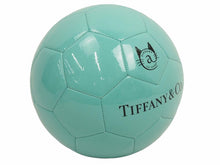 Load image into Gallery viewer, 未使用 Tiffany ティファニー×スポルディング サッカーボール キャットストリート限定 合成皮革 ティファニーブルー 42144