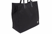 Load image into Gallery viewer, PRADA プラダ ２WAY ハンドバッグ ショルダーバッグ 三角ロゴプレート 2VG905 ブラック ナイロン 美品 中古 42166 正規品