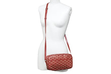 Load image into Gallery viewer, GOYARD ゴヤール カップヴェール ショルダーバッグ ヘリンボーン柄 レッド シルバー金具 美品 中古 42267