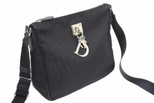 Christian Dior クリスチャンディオール ショルダーバッグ トロッター柄 14-BO-0028 キャンバス ブラック シルバー 美品 中古 42363