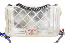 Load image into Gallery viewer, 名作 CHANEL シャネル マトラッセ チェーン ショルダーバッグ アクト2 キャンバス グレー 19番台 ペンキ 美品 中古 42492